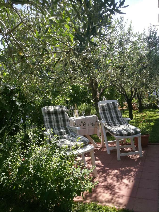 Studio Apartment Oliva Pula Luaran gambar